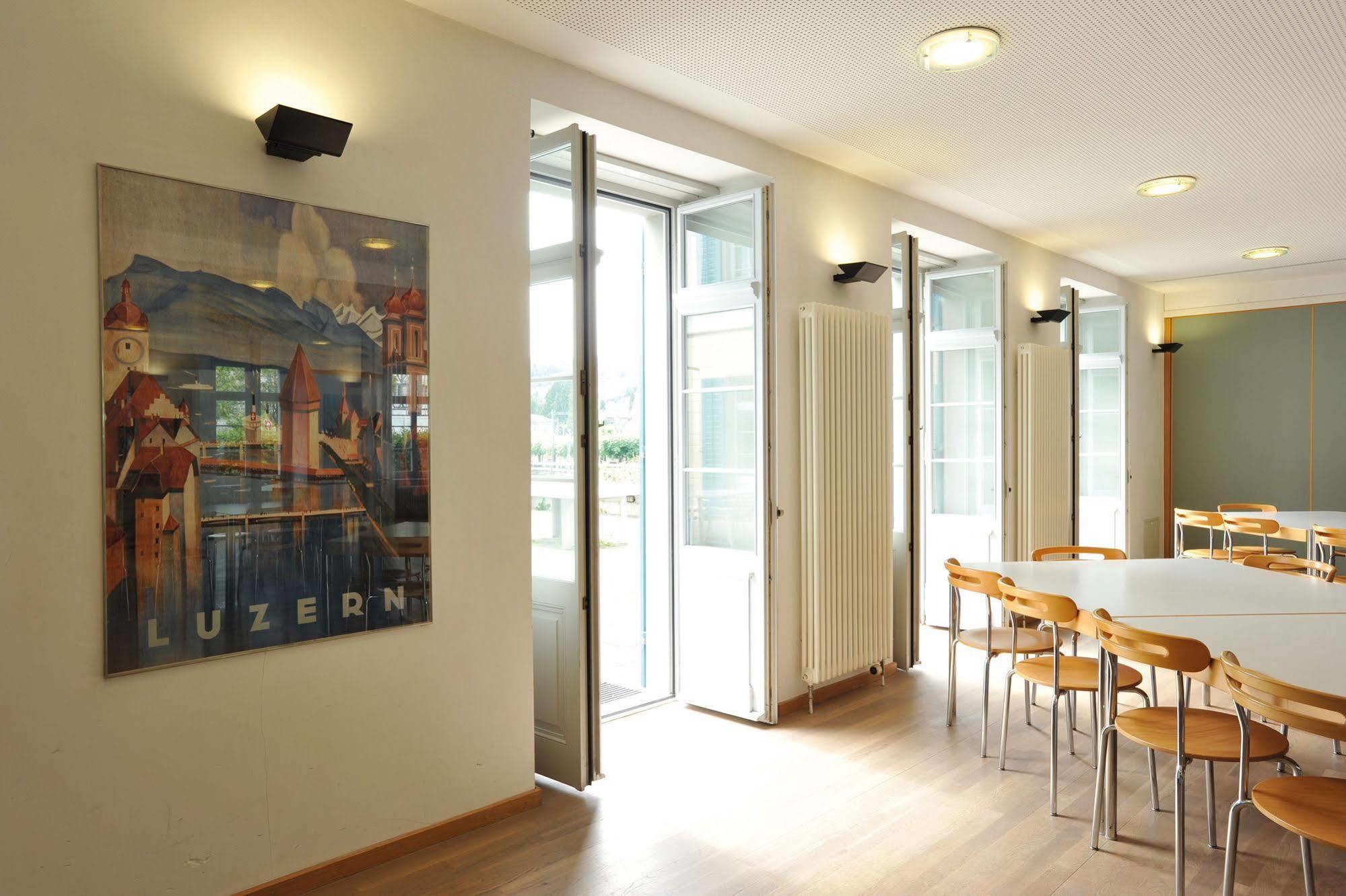 Richterswil Youth Hostel Kültér fotó
